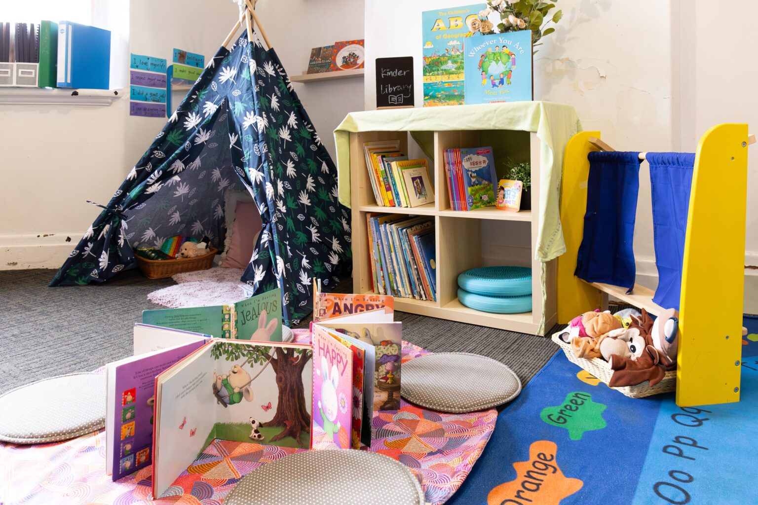 Snugglepotts playroom